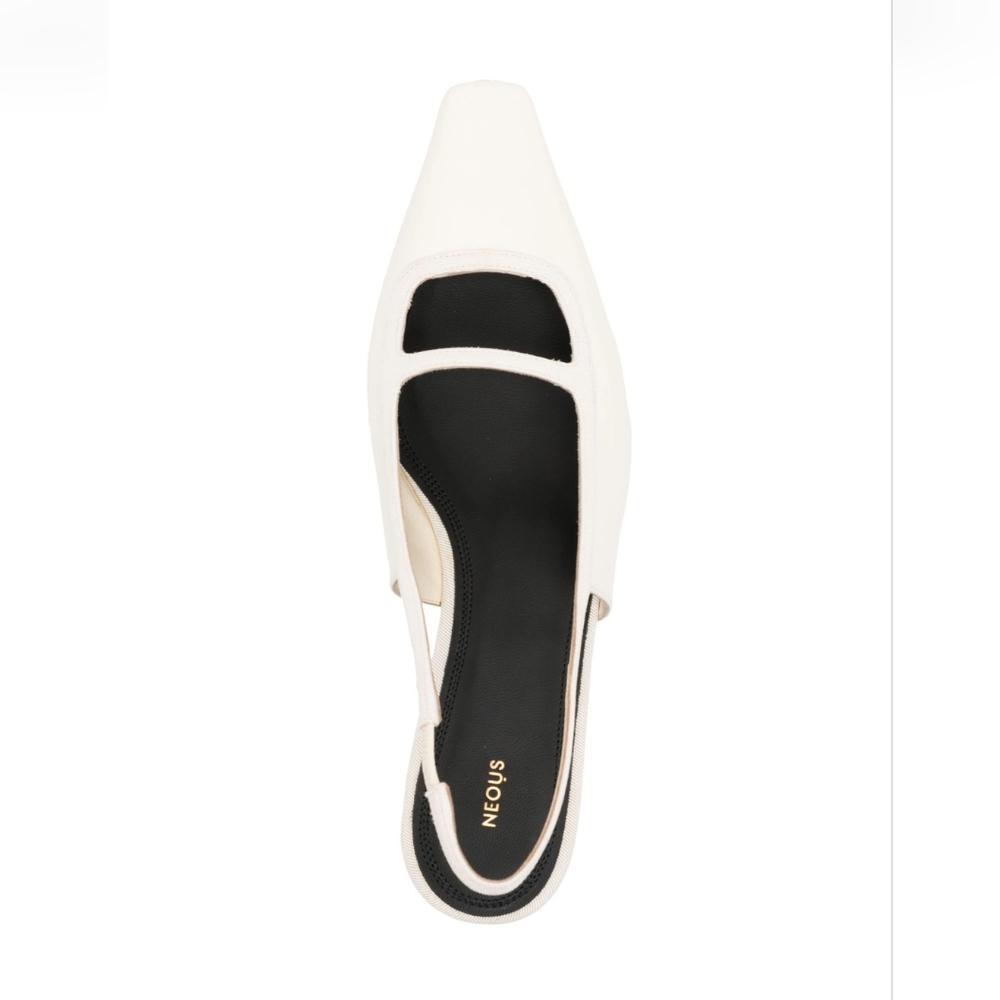 New in box - Neous Sabik slingback in white size 37